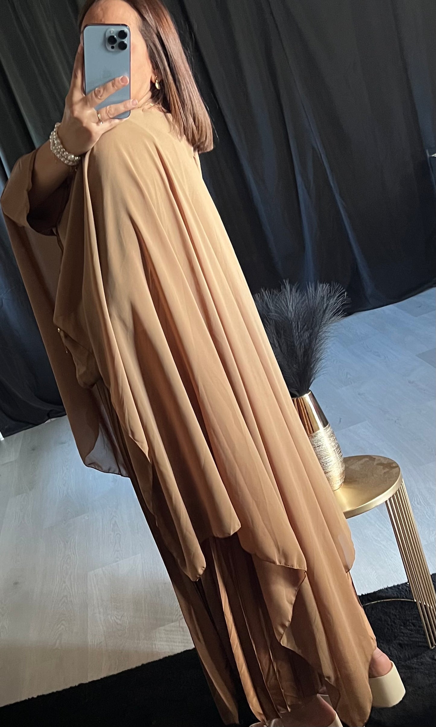 Robe Plissée et Voile Elégante Marron - Kify By S