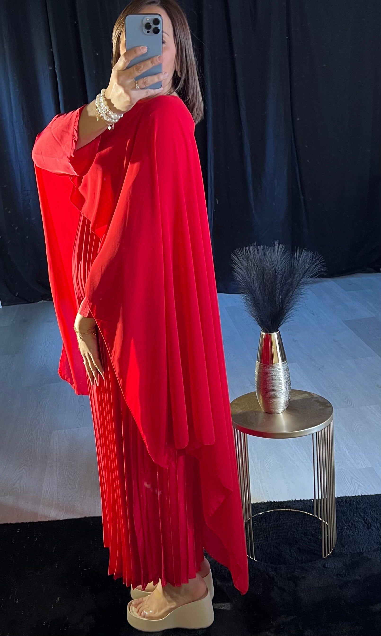 Robe Plissée et Voile Elégante Rouge - Kify By S