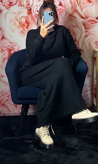 Ensemble Pull Col montant et Jupe avec Frange (noir)