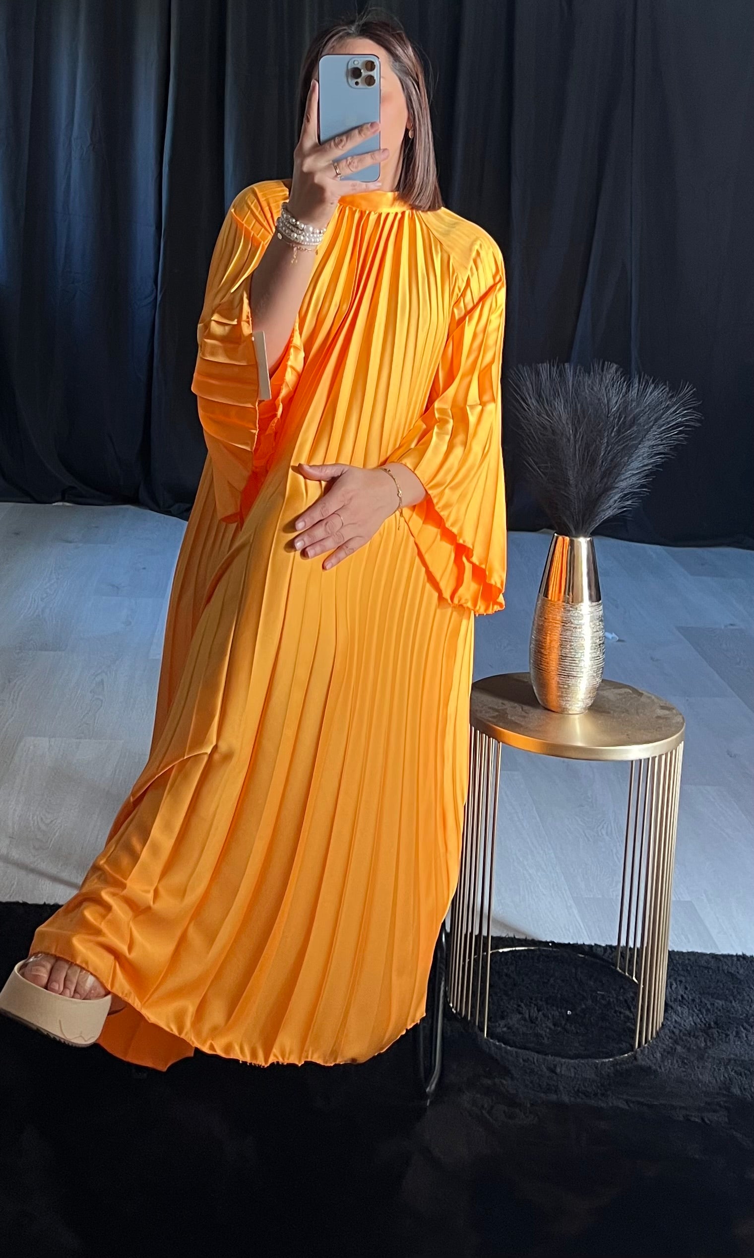 Robe Plissée Orange Manches Longue - Kify By S