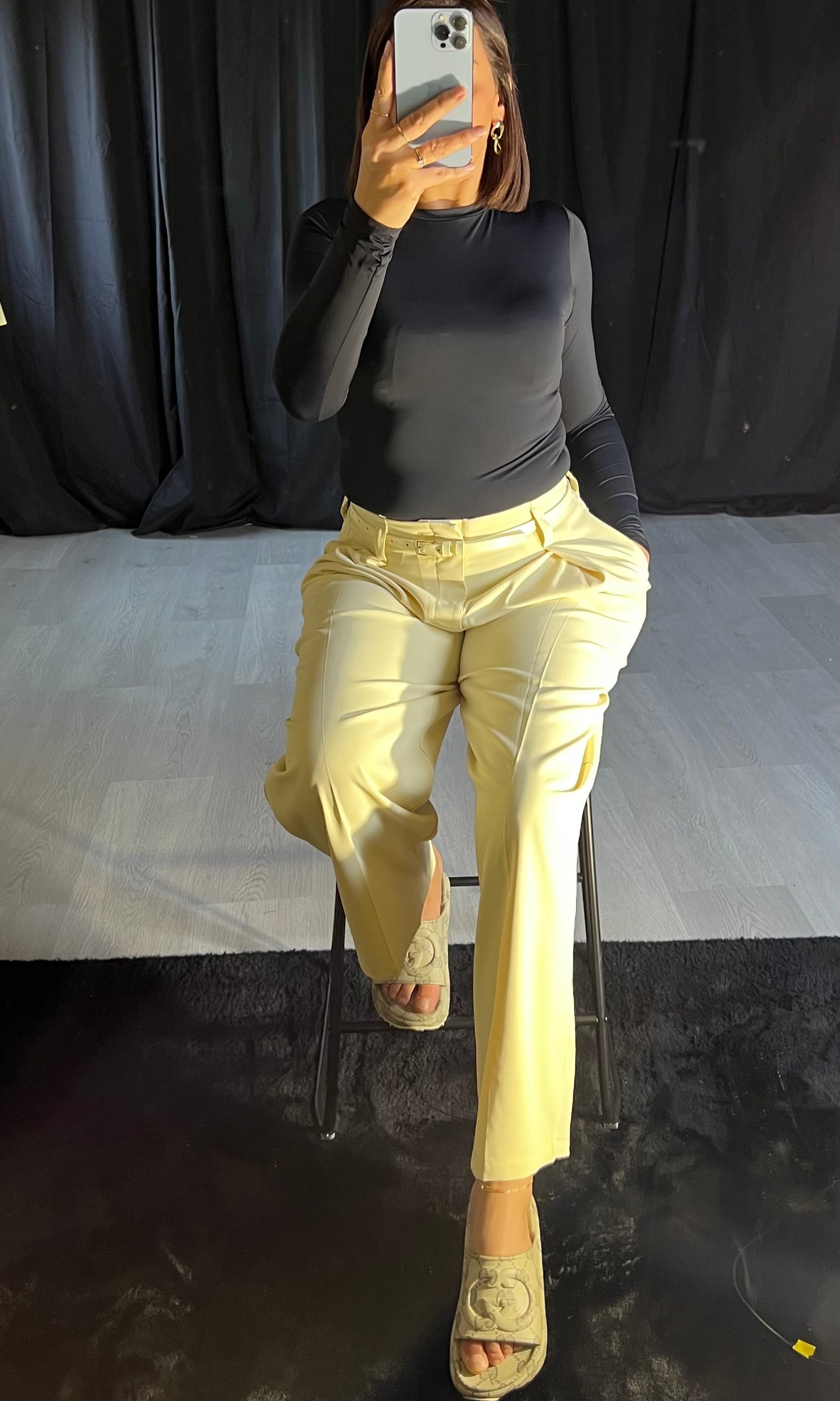 Pantalon Chic Cinturé Jaune Pâle - Kify By S
