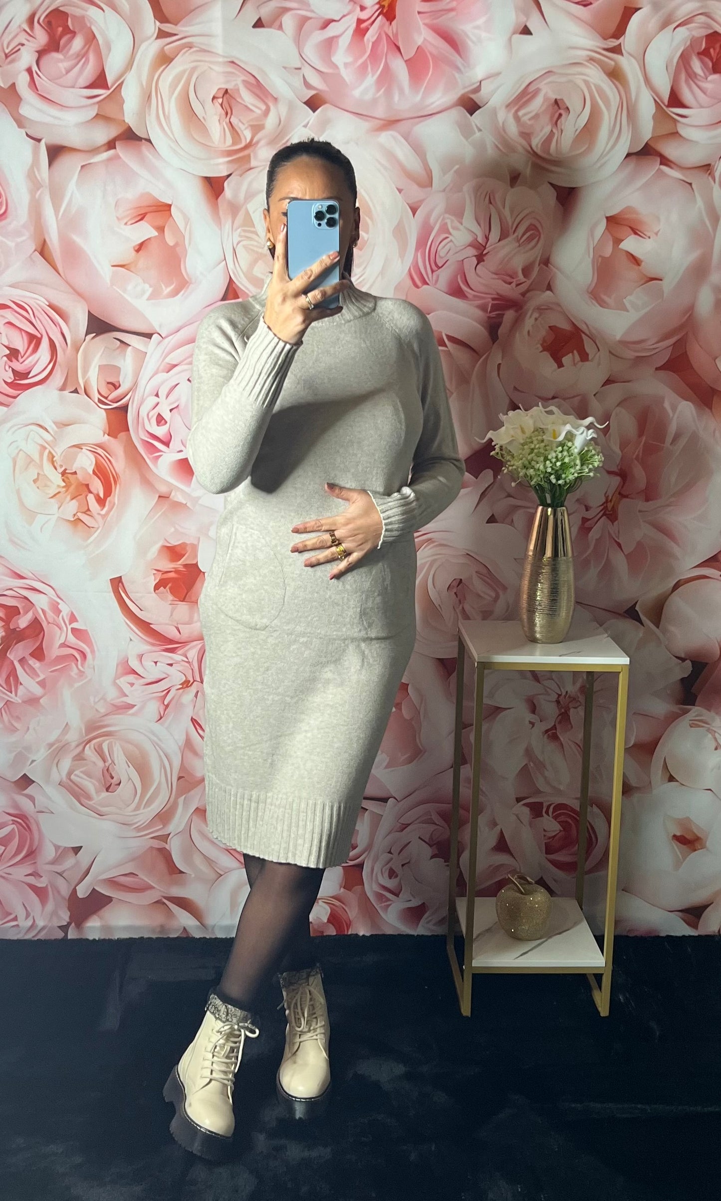 Robe Pull Boutonnée – Douce & Élégante Taupe