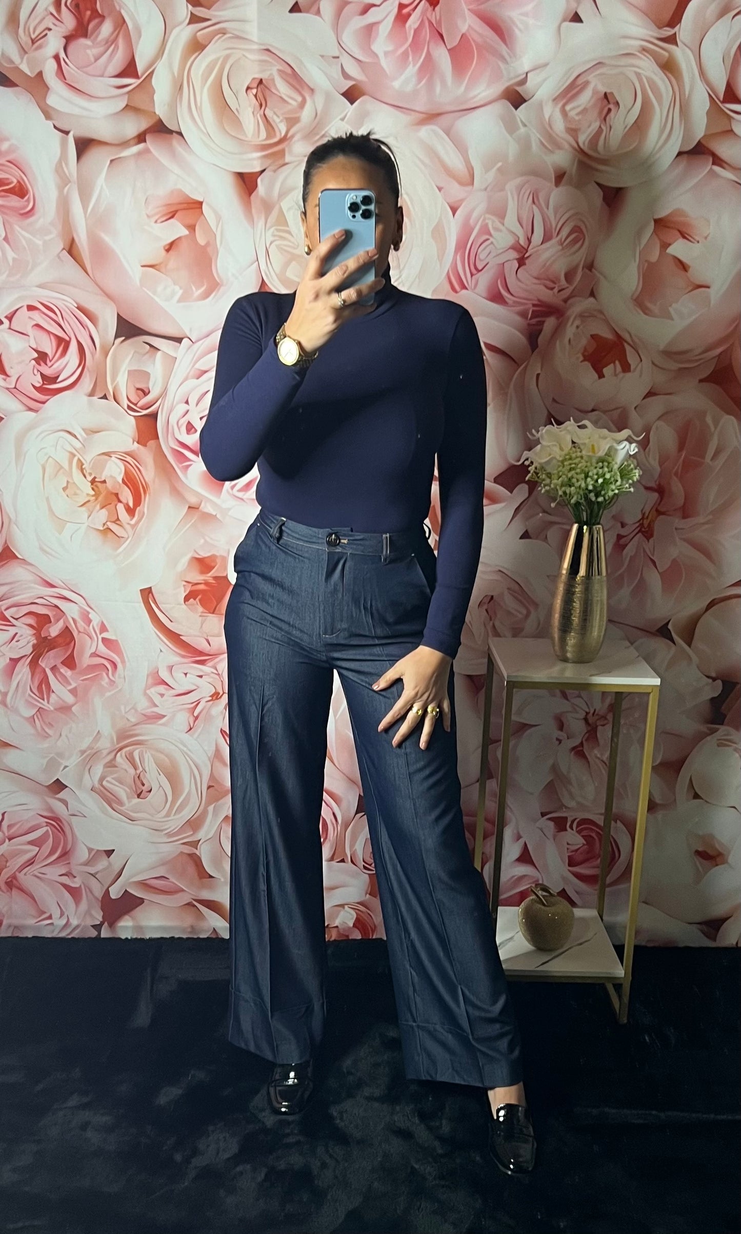 Pantalon Tailleur Large – Chic & Élégant